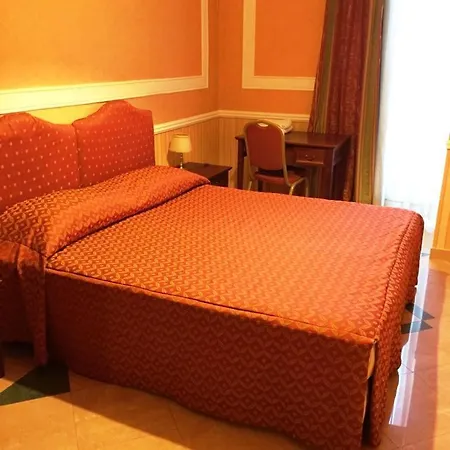 Hotel Excelsior 3*