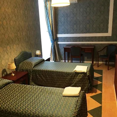 Hotel Excelsior 3*