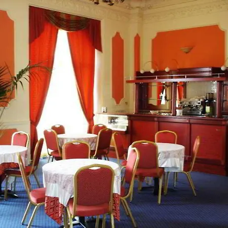 Excelsior Hotel 3*